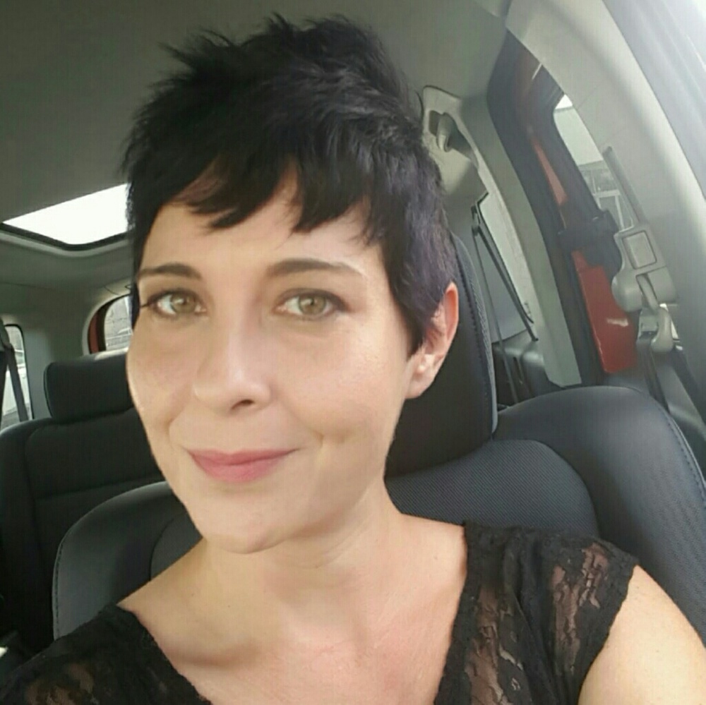 Meet Kat - Picture 2 of 8